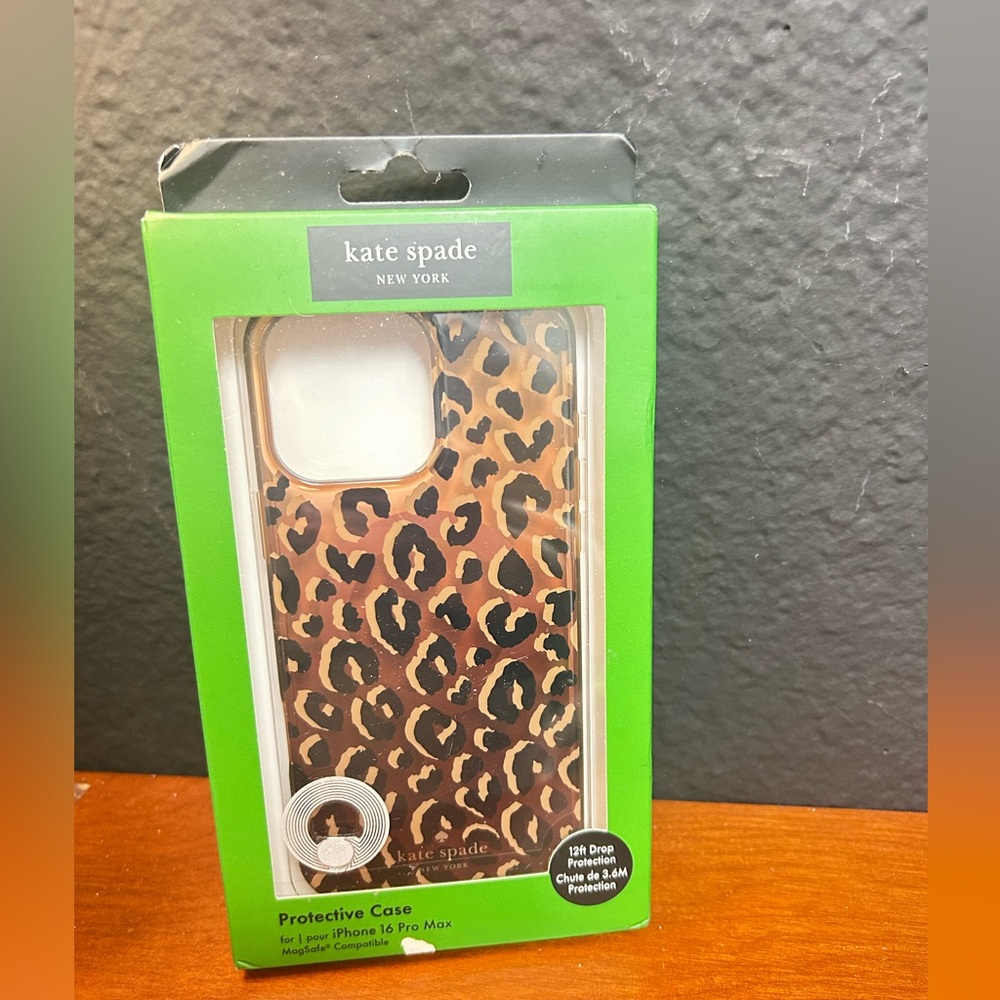 Kate Spade iPhone16  ProMax Phone Case Brown & Black‎ Cheetah/ Leopard MagSafe